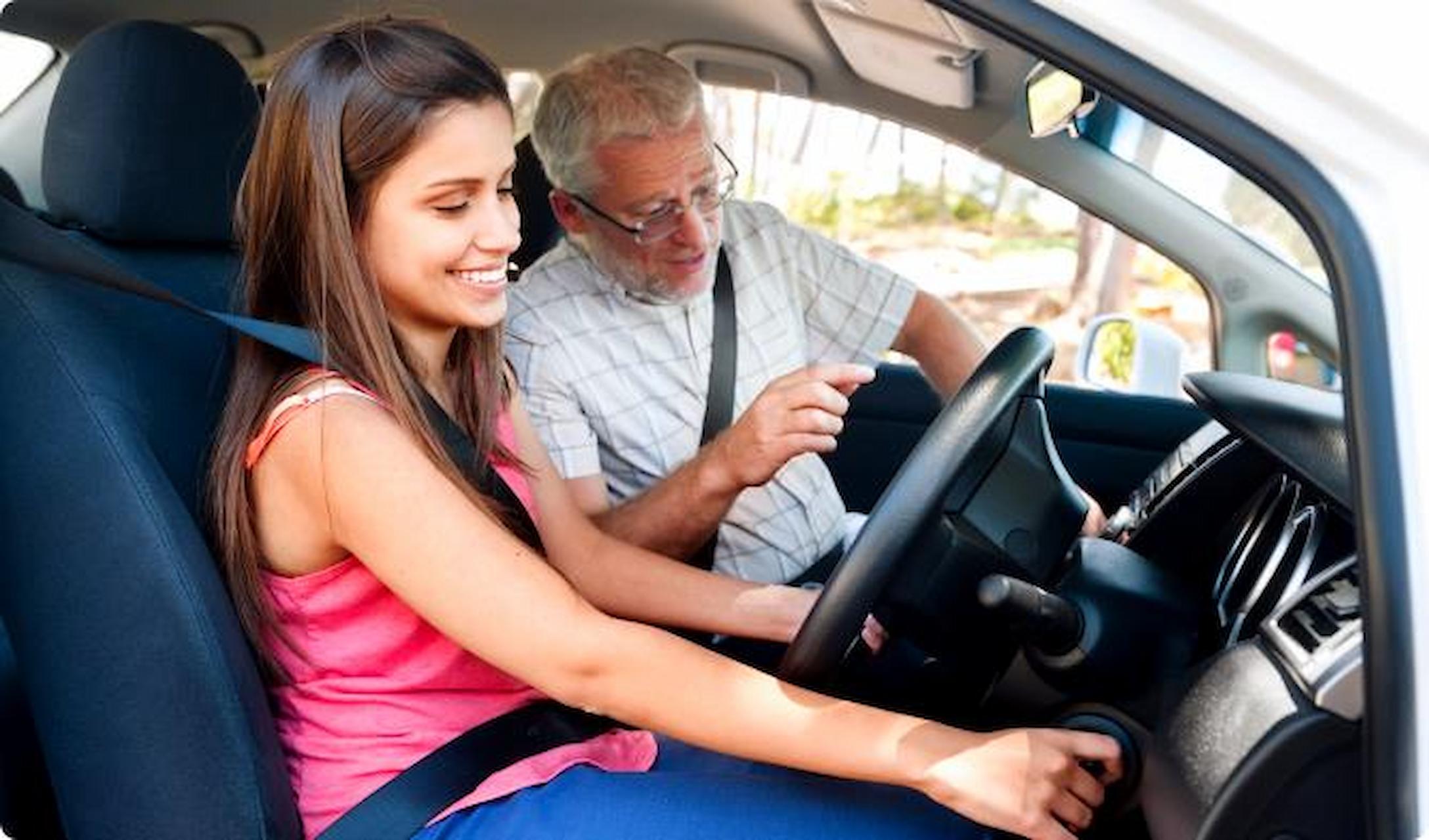 Make The Journey To A Full Driving License An Easy One With A Reputable Driving School Salisbury