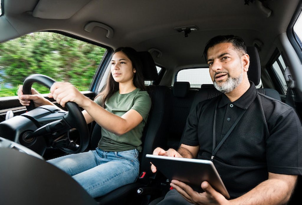 Automatic Driving Schools