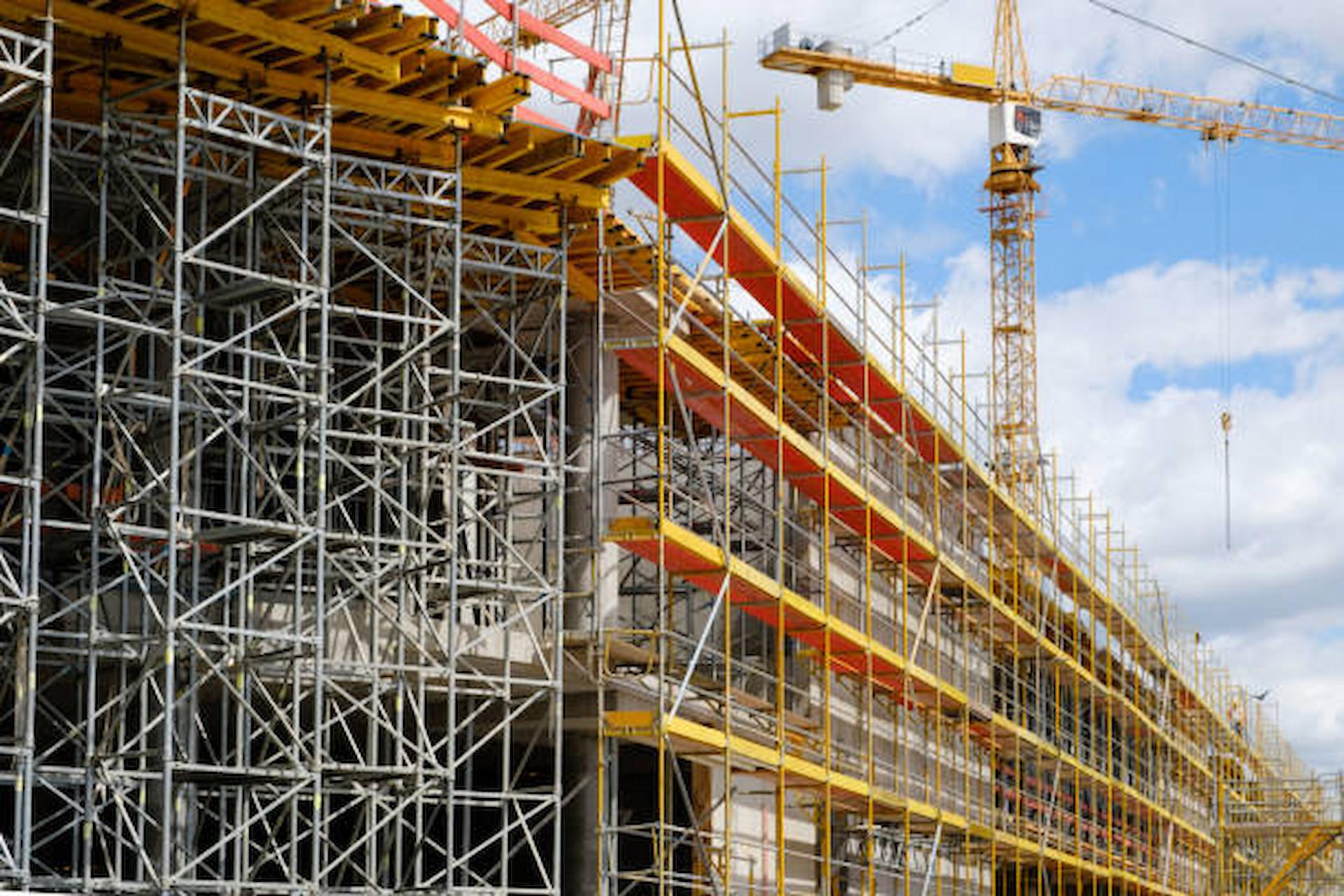 Let scaffolding contractors safely oversee working at height